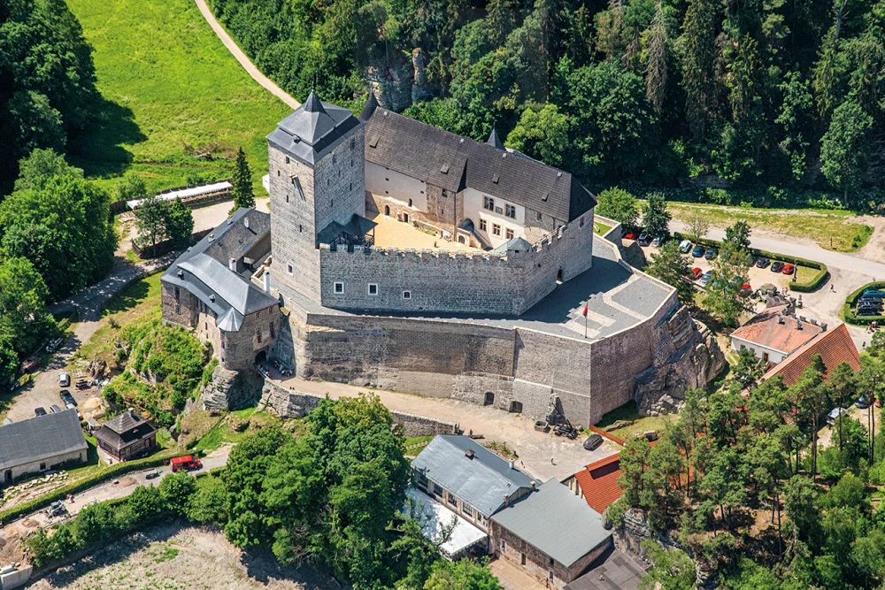 Kniha – České hrady a zámky z nebe, 3. díl – Východní Čechy, 2. vydání